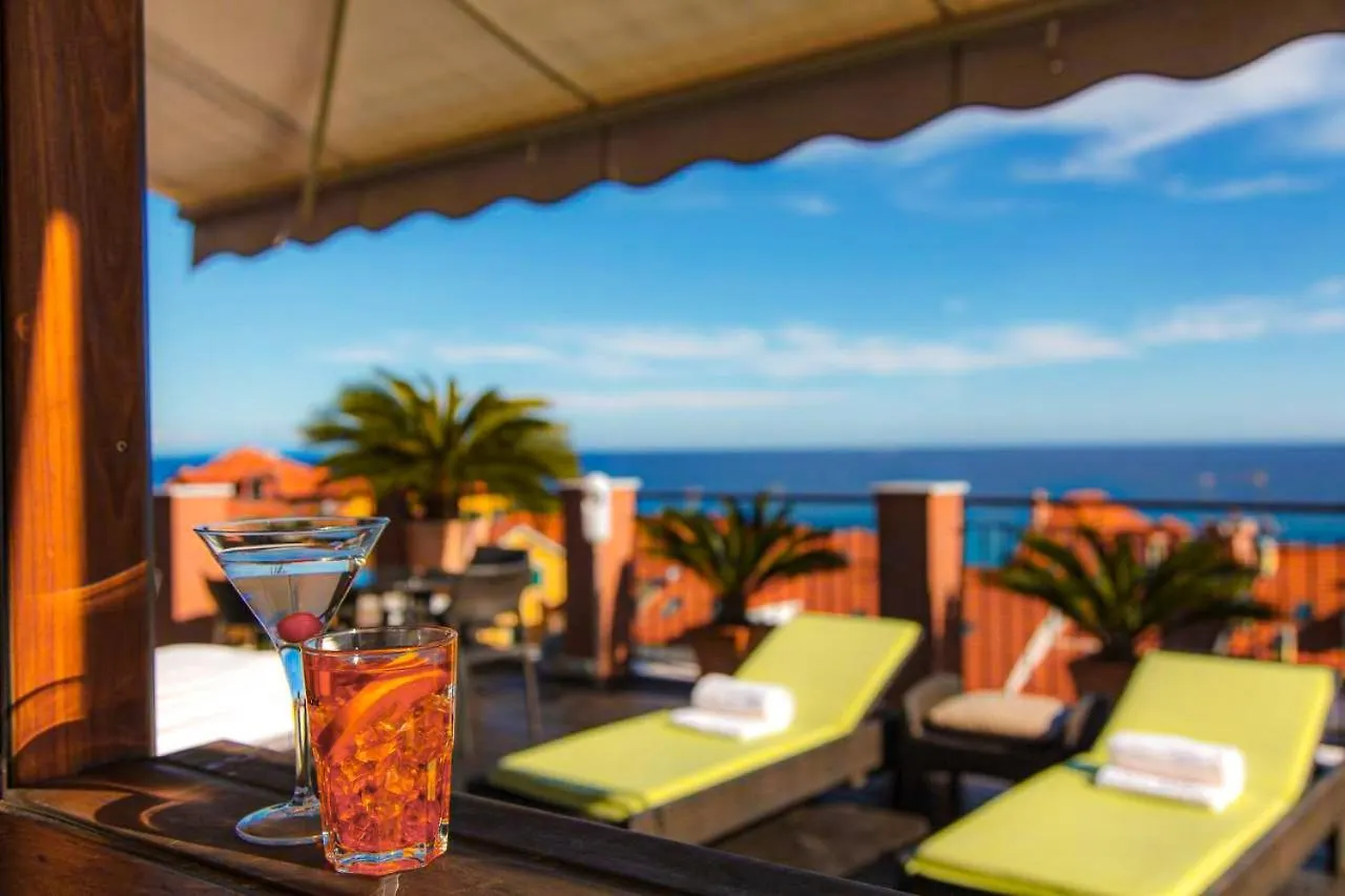 *** Hotel Hotiday Room Collection - Alassio Centro Italy